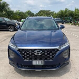 Hyundai Santa Fe à vendre à Brazzaville – Automatique, Essence, Faible kilométrage