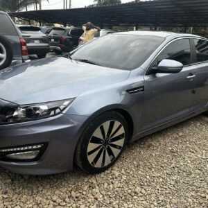Kia K5 à vendre à Brazzaville – Automatique, Essence, Full option